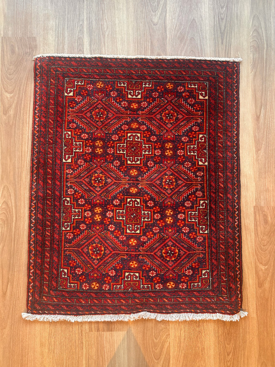 トライバルラグ 玄関マットサイズ90×76cm 手織り赤( TR-5084