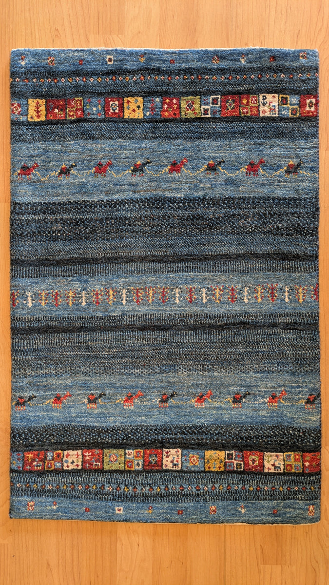 ギャッベ アクセントラグサイズ 101×67cm 手織り生命の樹 ラクダ🐪 窓