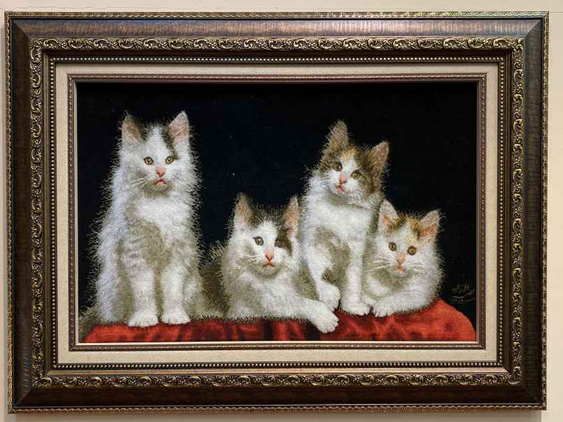 ペルシャ絵画絨毯 [絨毯]43×65cm [額込]66×88cm 手織り 猫 (PPC-0052)