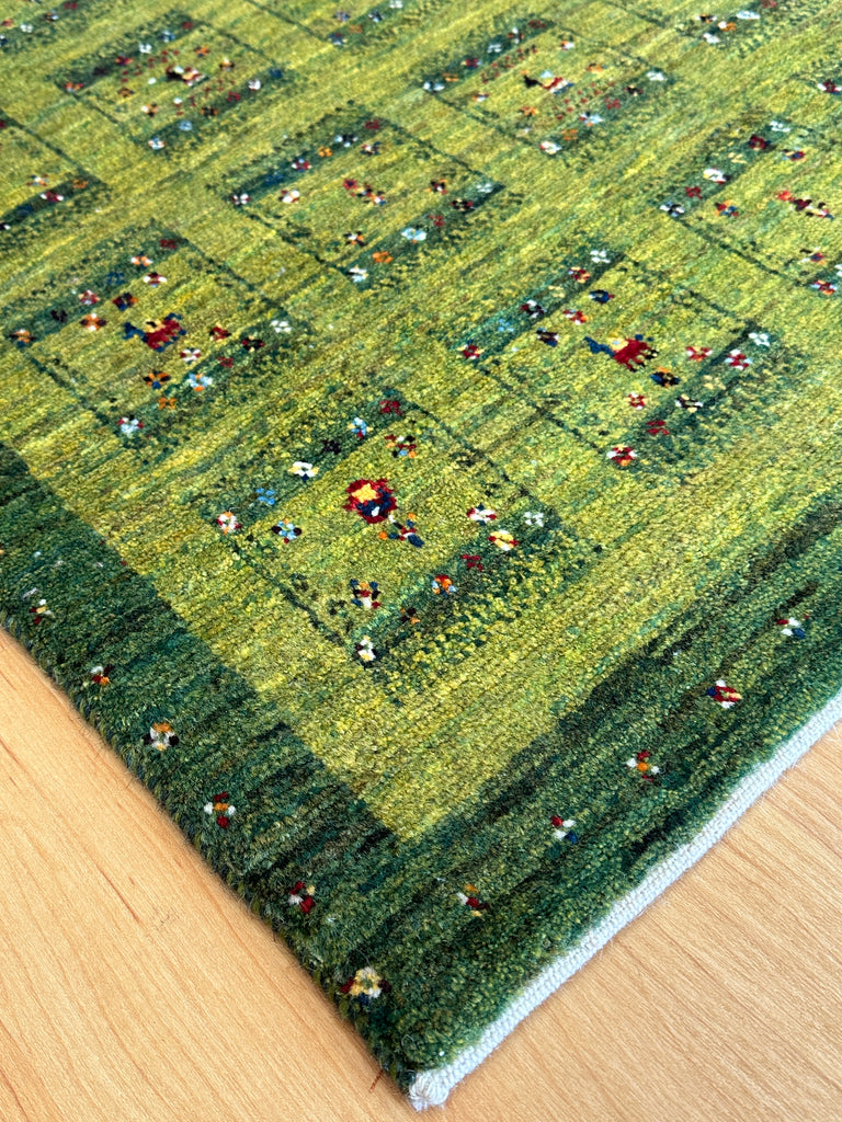ギャッベ 玄関マットサイズ 104×67cm 手織り 緑 (GD-5013)