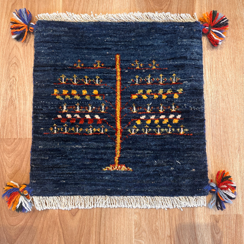 【決算SALE9/13-9/30】ギャッベ 座布団サイズ 36×36cm 手織り生命の樹 花  (GC-5627)