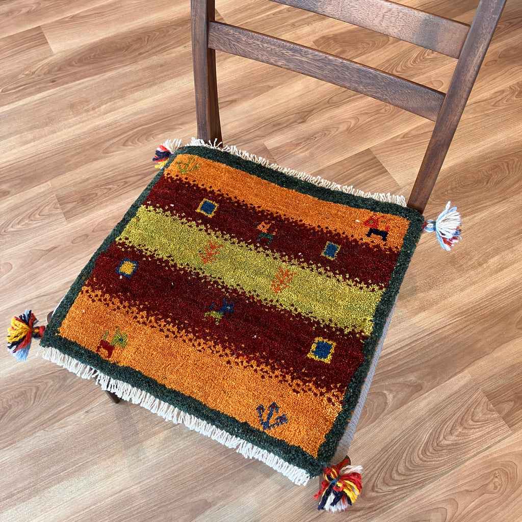 ギャッベ 座布団サイズ 41×44cm 手織り生命の樹 鹿 緑 (GC-5652)