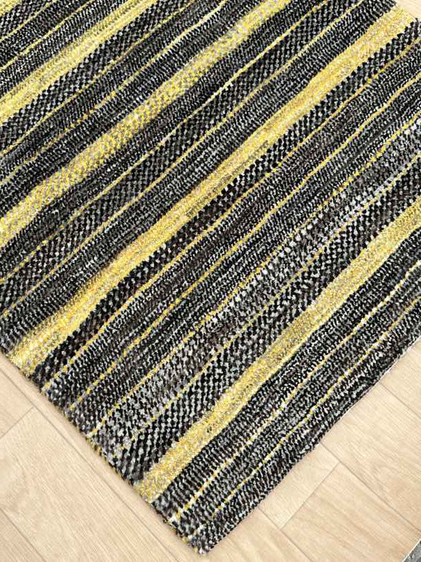 ギャッベ 玄関マットサイズ  91×65cm 手織り グレー　黄色(GD-0838)