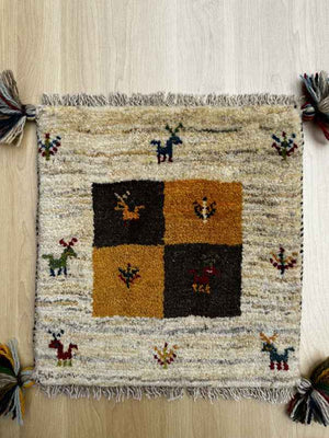 ギャッベ 座布団サイズ 39×37cm 手織り 白　黄色 (GC-0846)
