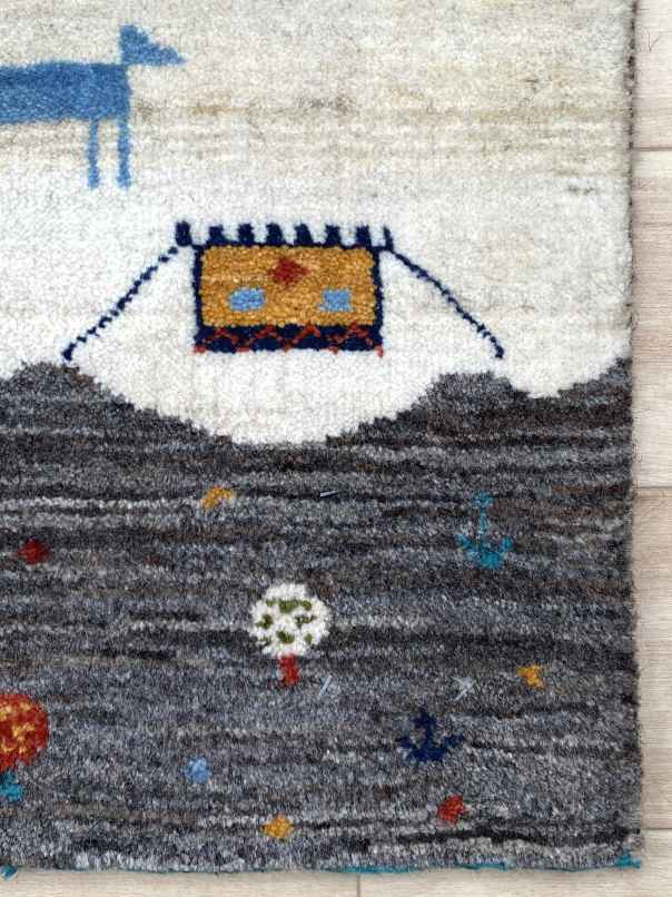 ギャッベ 玄関マットサイズ 89×59cm 手織り 白 グレー (GD-0370)３