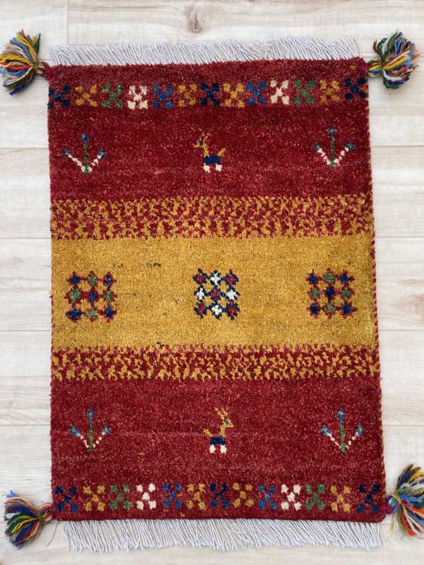 ギャッベ 玄関マットサイズ 56×40cm 手織り 赤 黄色 (GD-0443)2