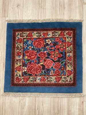 エクセレントギャッベ 52×55cm 手織り 青 (GE-0192)