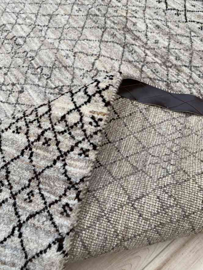 ギャッベ リビングサイズ 201×156cm 手織り グレー (GL-0144)４