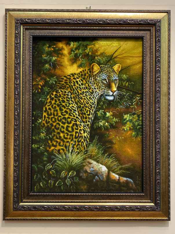ペルシャ絵画絨毯 [絨毯]63×45cm [額込]86×68cm 手織り 豹 (PPC-0057)